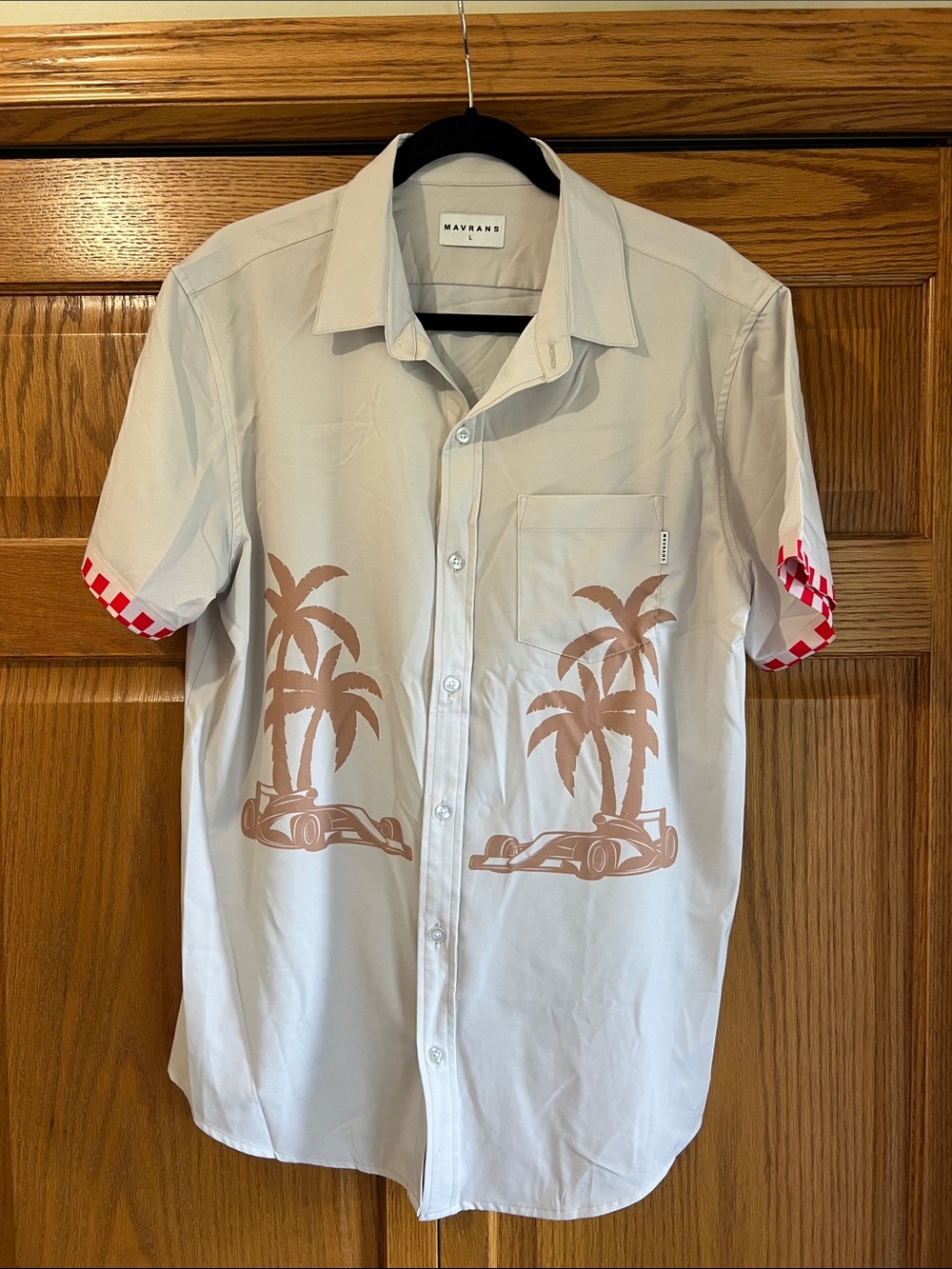 Mavrans White Short-Sleeve Button-Down Shirt with Tan Palm Print